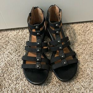 Gladiator sandals by EuroSoft 6.5M